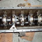 2600 spare Engine crank.jpg