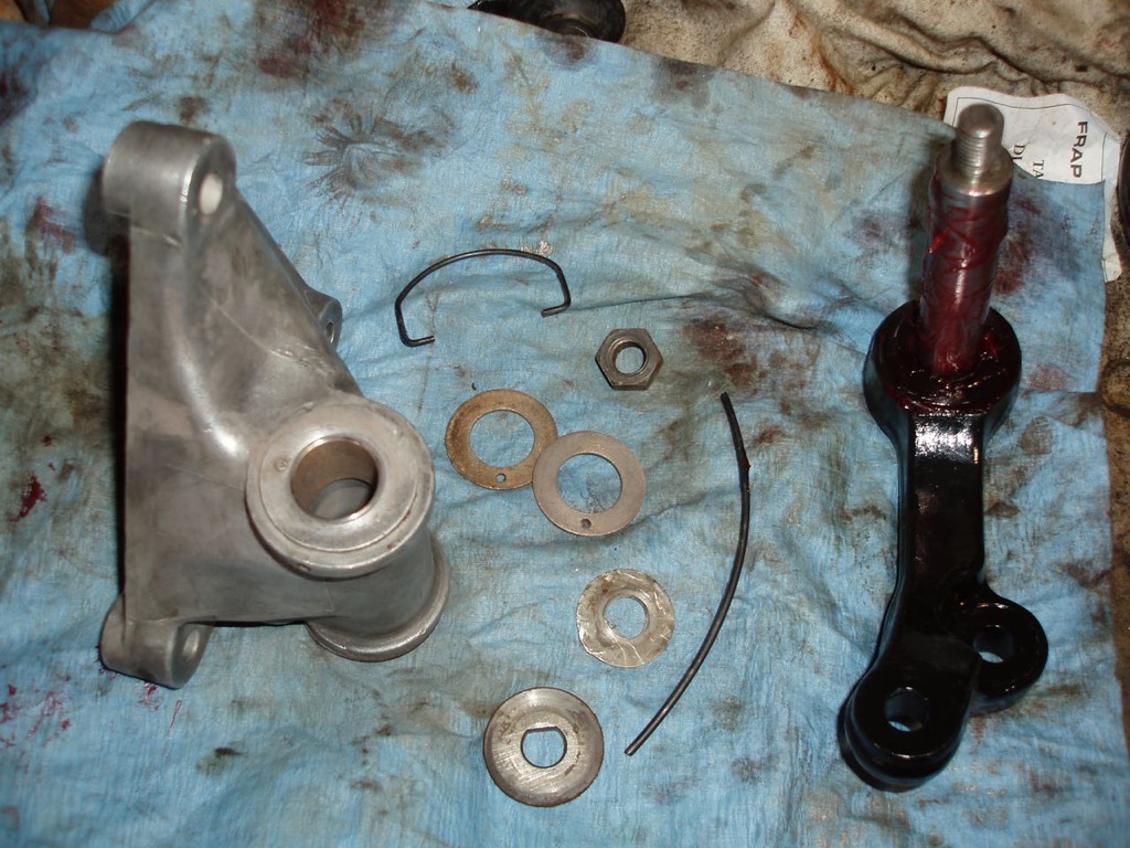 Steering Idler Box ready to assemble.jpg
