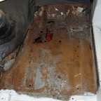 Passenger Front floor rusty.jpg