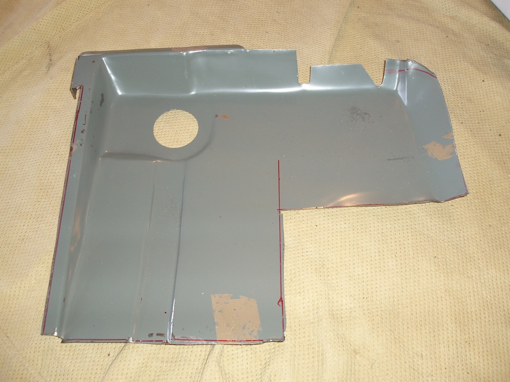 Drivers Front Floor Pan cut.JPG