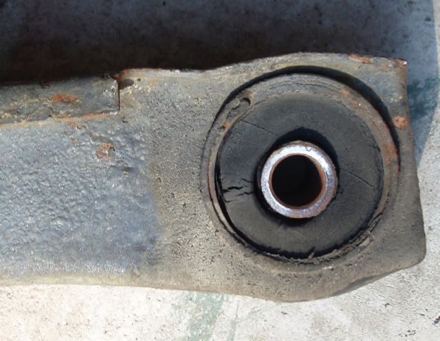 Culprit - left forward trailing arm bushing.jpg