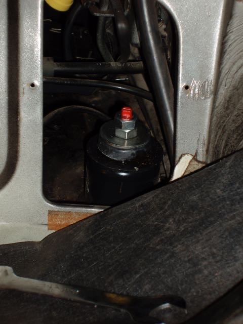 Shock mount behind rear bulkhead.jpg